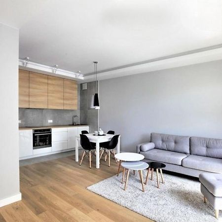 Moko City Apartments Варшава Экстерьер фото