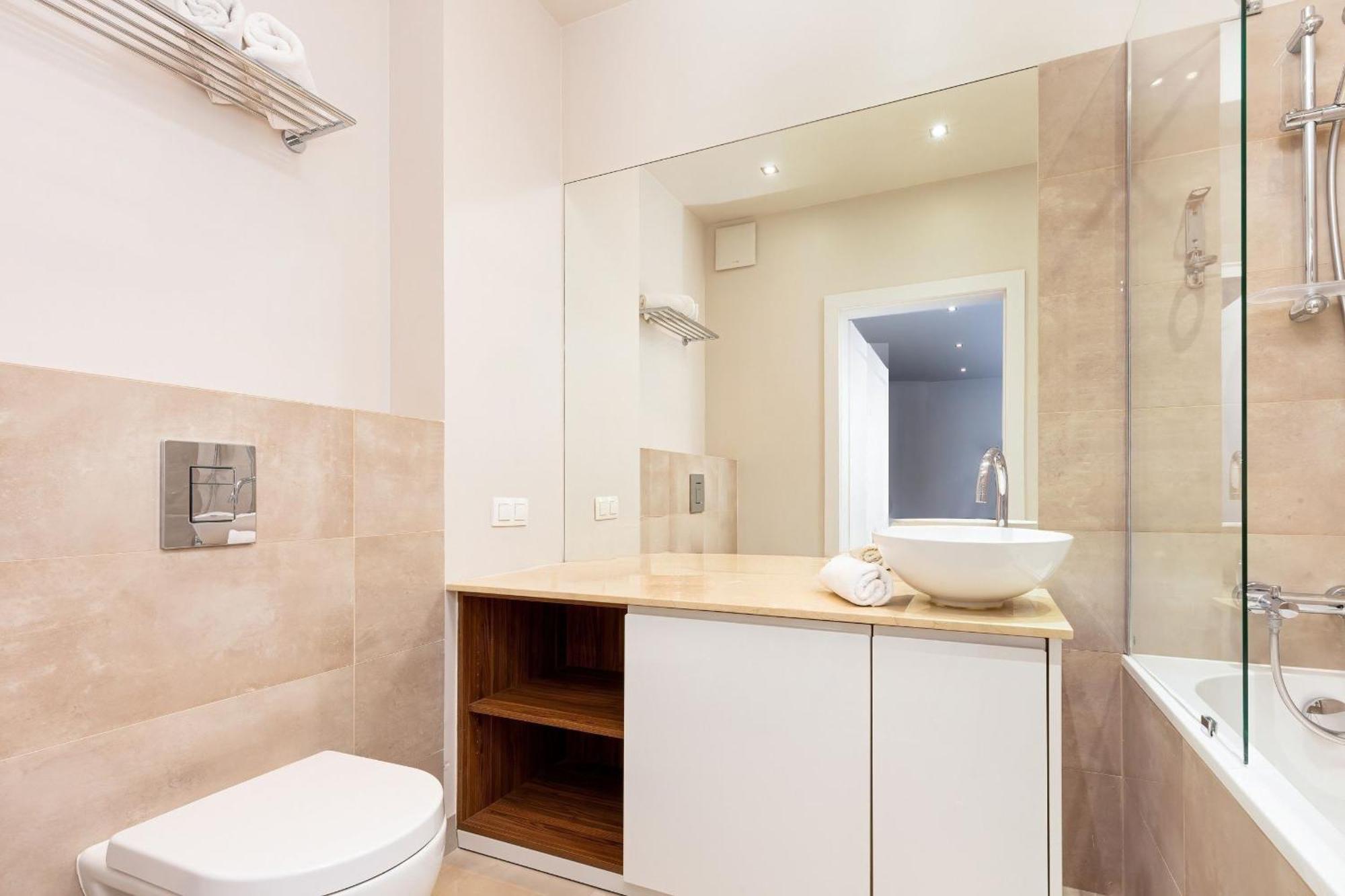 Moko City Apartments Варшава Экстерьер фото